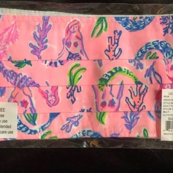 NWT Lilly Pulitzer Lilly’s Favorite Rainbow Pack 3 Masks Sealed Package Mermaids - Picture 2 of 4